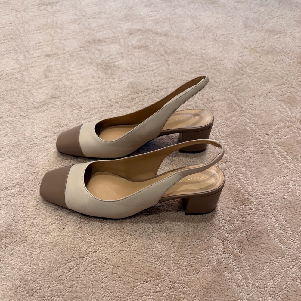 Ann Taylor Cream and Tan Slingback Heels